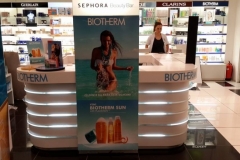 stand030